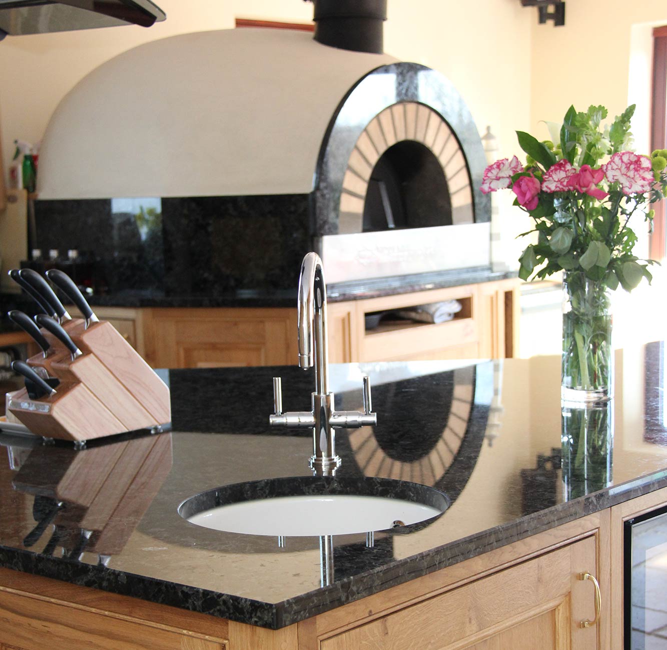 Frank Anthony Kitchens Handbuilt Wells Oak Pizza Oven Stunning