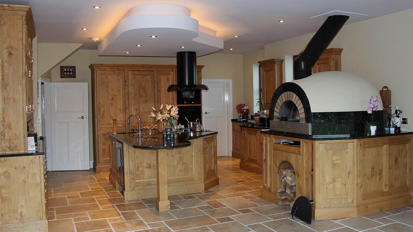 Frank Anthony Kitchens Handbuilt Wells Oak Pizza Oven